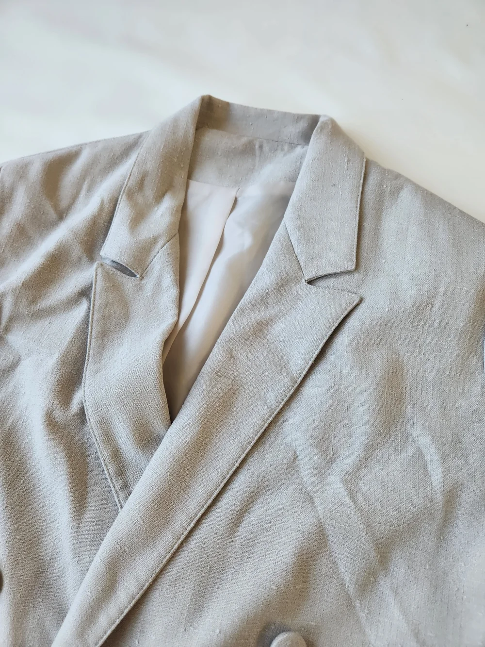 Double-Breasted Light Beige/Gray Blazer Oversized Jacket - Picture 3 of 8